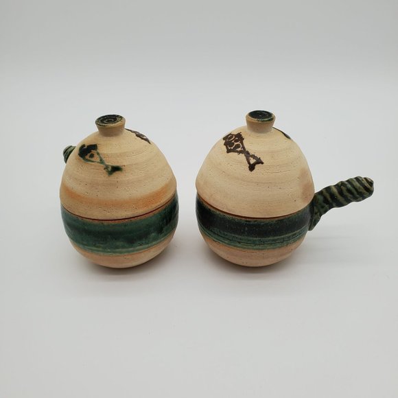 2 Hand Painted Green Japanese Miso Fish Bowls with Lids - Picture 1 of 11